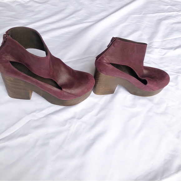 Free People Wine Rear Zip Platform Clog Size 8 - Picture 8 of 15